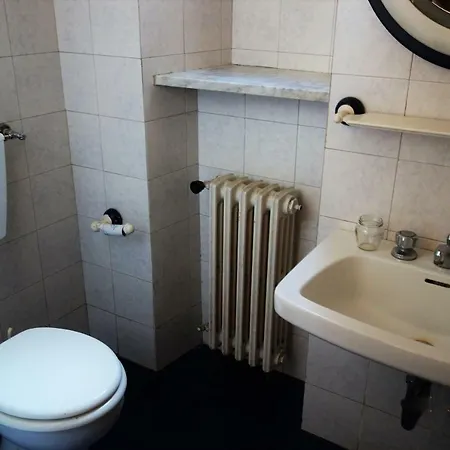 Ca' Del Nonno Guest house Carrara